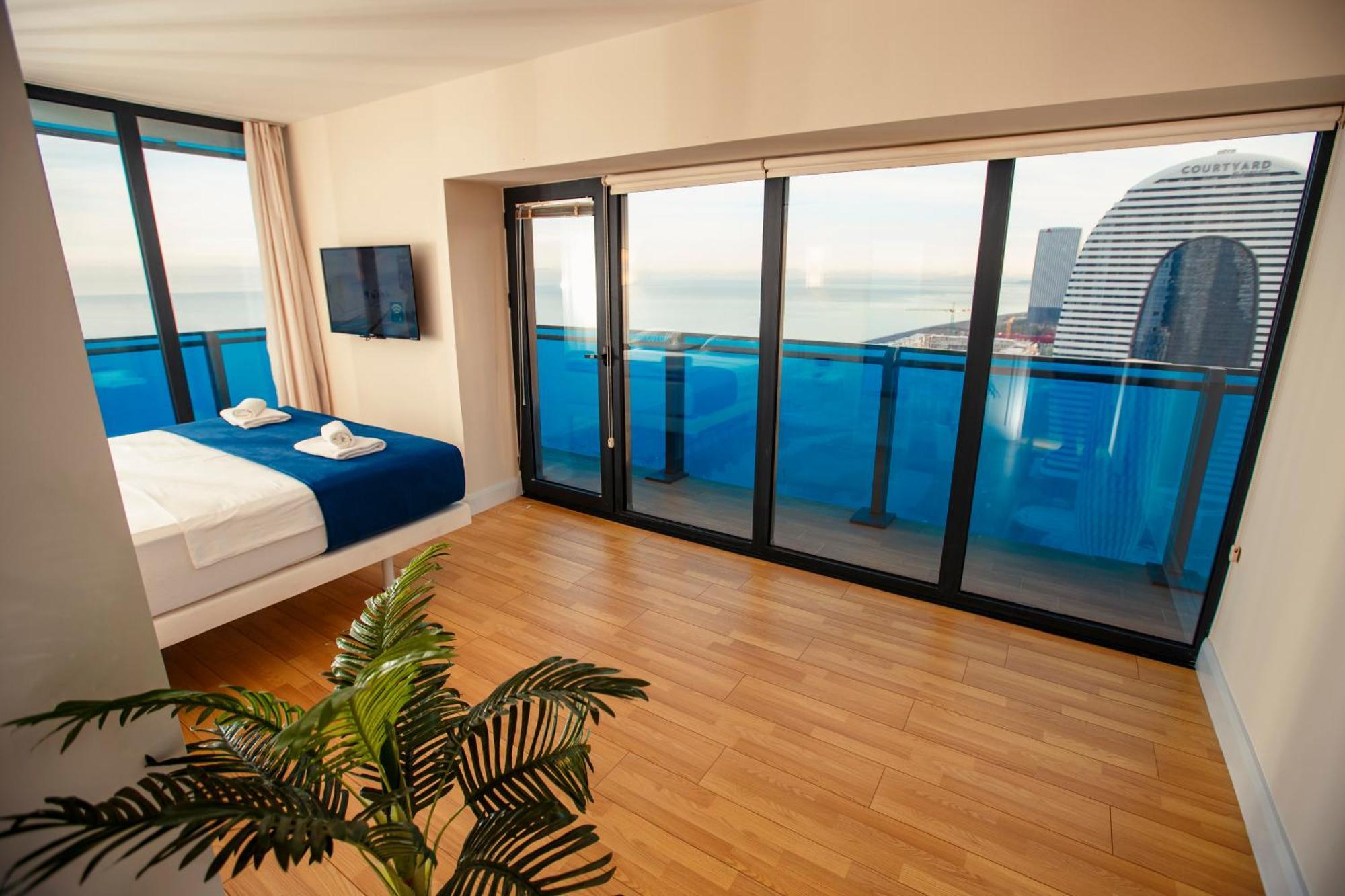 巴统 P A N O R A M A A P R T H T E L Orbi With Sea View酒店 外观 照片