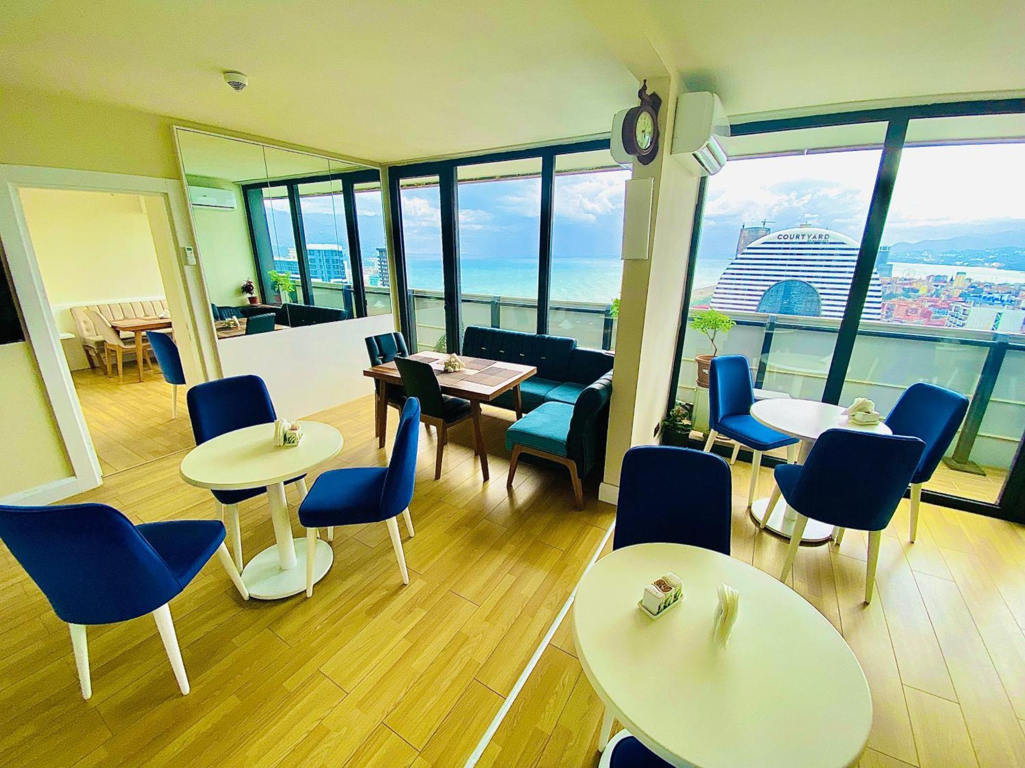 巴统 P A N O R A M A A P R T H T E L Orbi With Sea View酒店 外观 照片